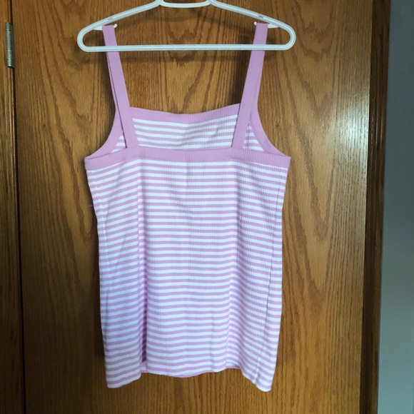 Old Navy stripped Tanktop - Picture 2 of 4